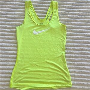 Nike Yellow Fitted Sleeveless Tank Top
